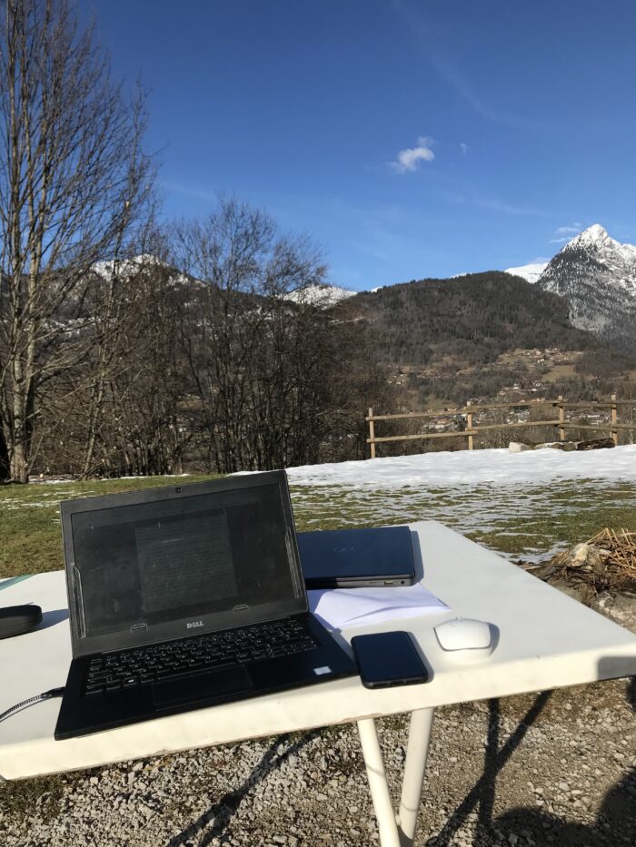 Séance de travail à Samoëns en Savoie en 2022 avec une épaule en écharpe... 